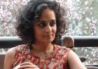Arundhati_Roy__c__Sanjay_Kak_0.gif